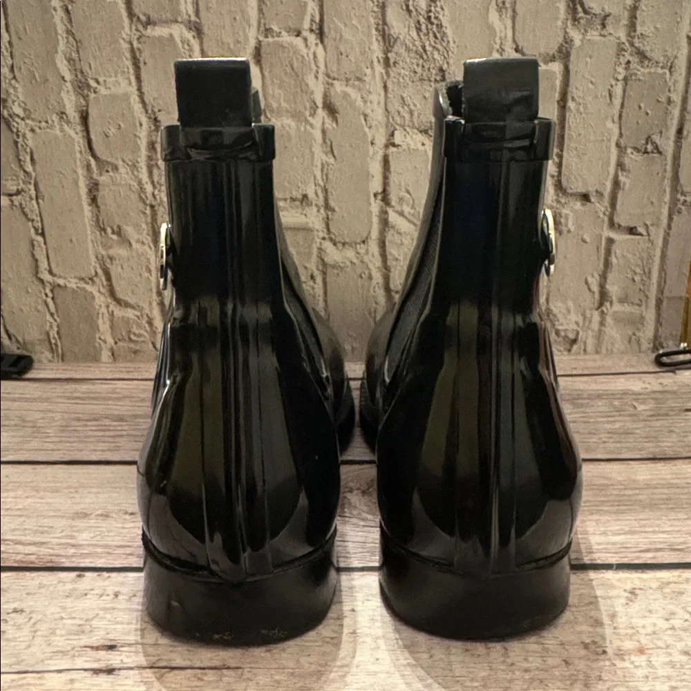 Michael Kors Charm Rain Booties